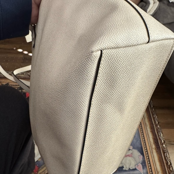 NWOT. Off White COACH TOTE - Picture 7 of 15